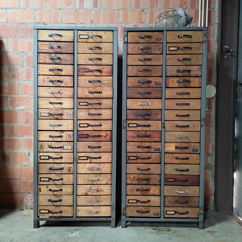 sneeuwman Veilig teugels Stoere Metalen Werkplaats Kast met Houten Lades Workshop Drawers Chest